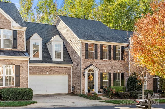 $549,000 | 5153 Berkeley Creek Lane | Berkeley