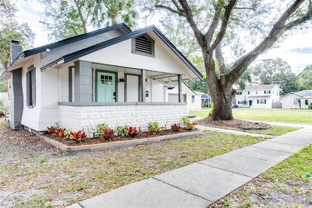 $419,000 | 216 29th Street South | Palmetto Park