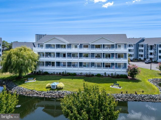 $399,990 | 201 South Heron Drive, Unit D11 | Ocean City