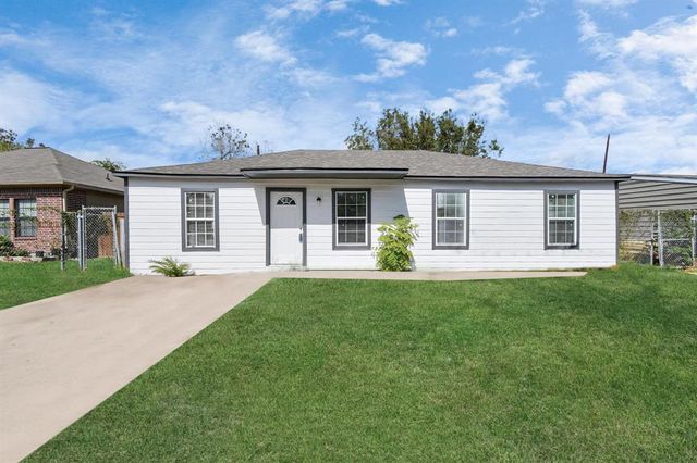 $185,000 | 4929 Holloway Drive | South Acres-Crestmont Park