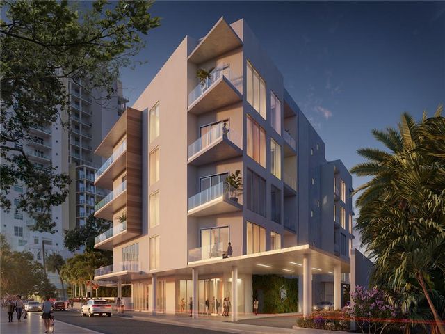 $2,566,200 | 625 South Palm Avenue, Unit 2D | South Palm Avenue