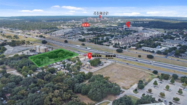 $2,948,557 | 1322 North Interstate 35 | San Marcos