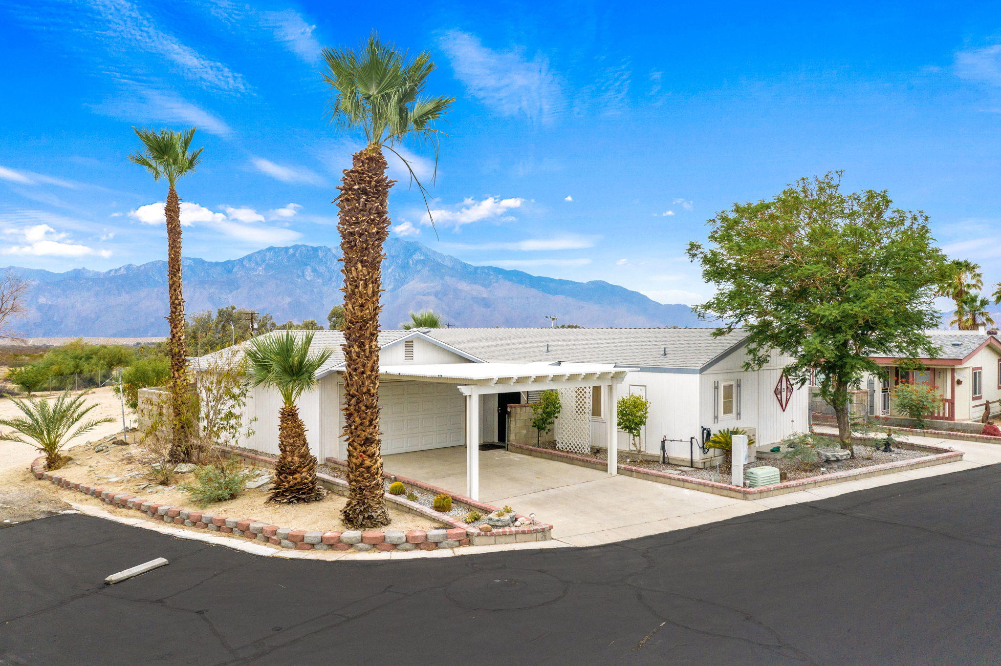 69525 Dillon Road, Unit 21, Desert Hot Springs, CA 92241 Compass