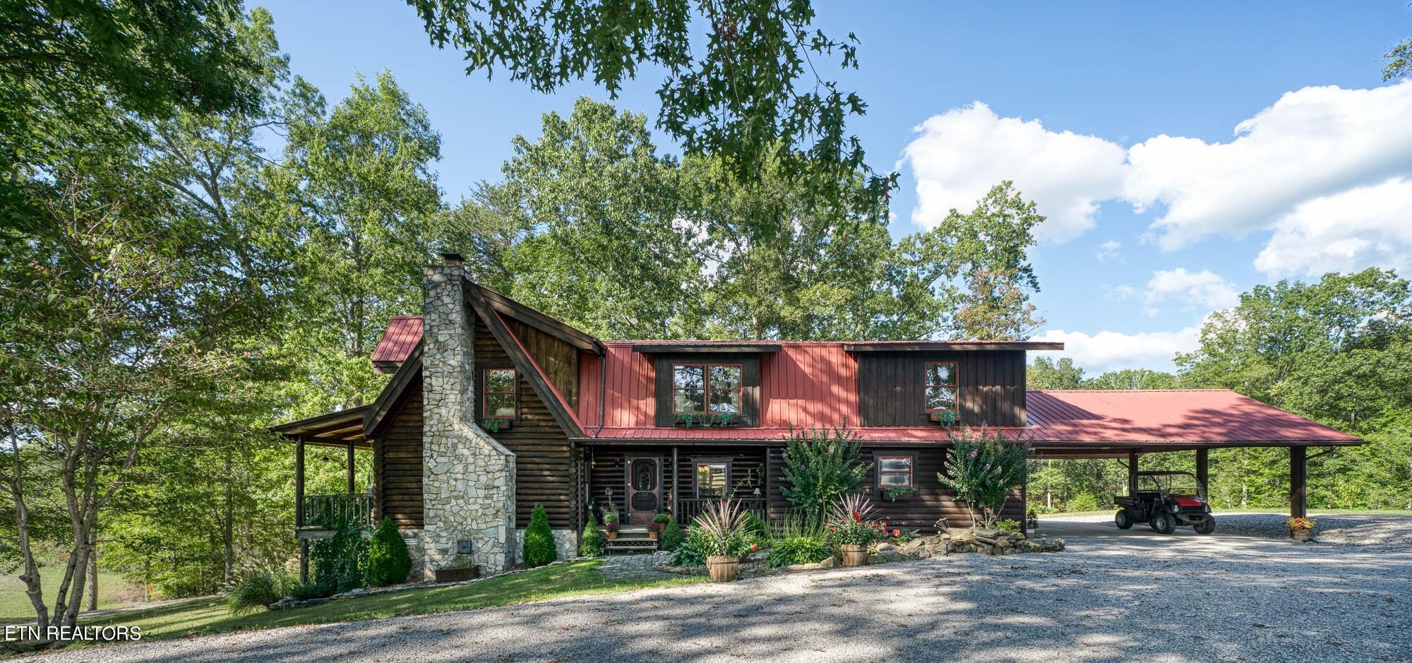 590 Front Log home