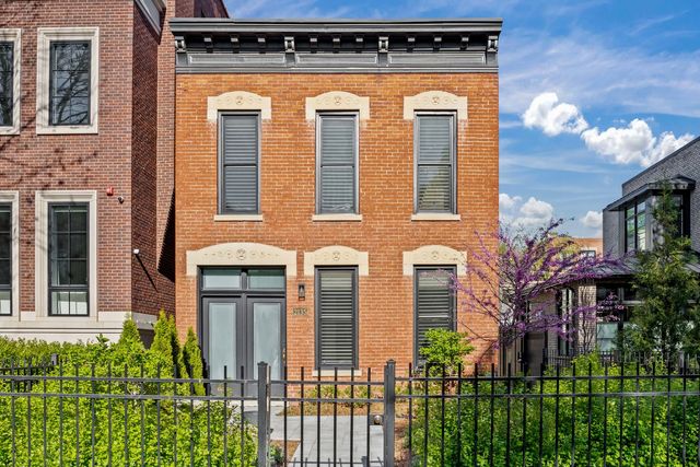 $2,275,000 | 2135 North Clifton Avenue | DePaul