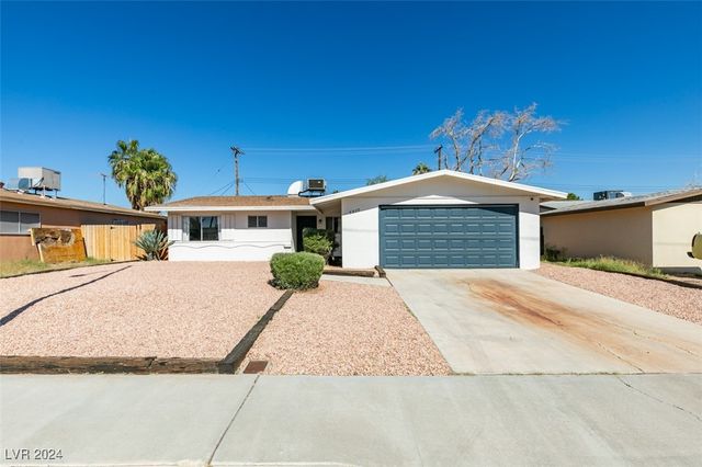 $1,900 | 5920 Jerry Drive | Southwest Las Vegas