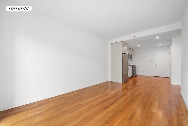 $4,300 | 123 Hope Street, Unit 6M | Williamsburg