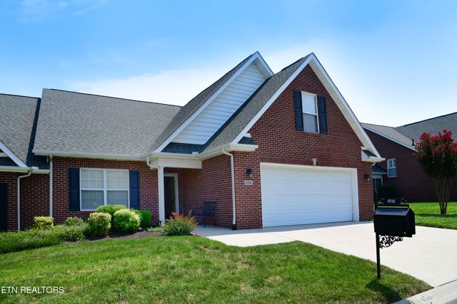 $411,400 | 4516 Brittany Hills Way | Bethany Springs