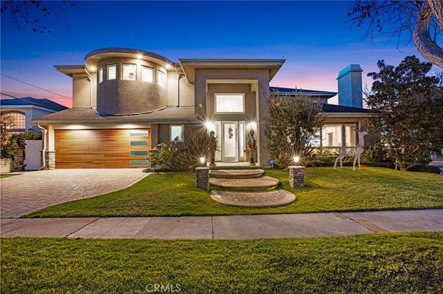 $3,895,000 | 3141 Hillrose Drive | Rossmoor