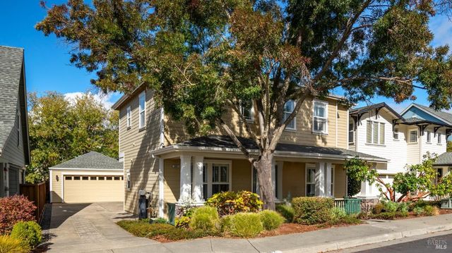 $1,200,000 | 367 Arabian Way | Healdsburg