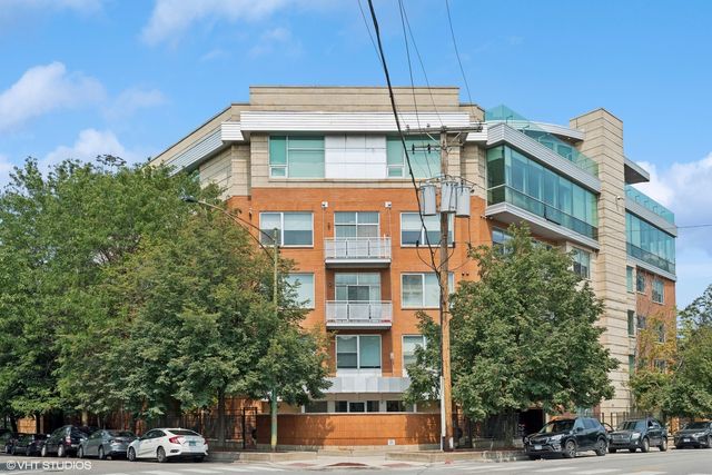 $3,995 | 914 West Hubbard Street, Unit 206 | West Town