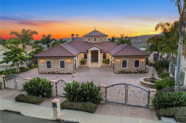 $4,390,000 | 33571 Valle Road | San Juan Capistrano