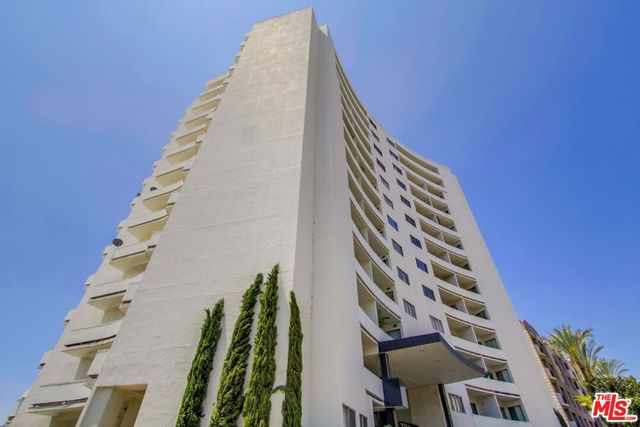 $399,000 | 7250 Franklin Avenue, Unit 1106 | Sunset Strip-Hollywood Hills West