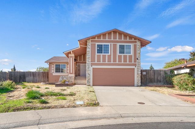 $549,990 | 7442 Prosperity Court | Florin