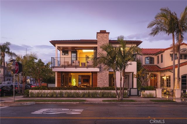 $6,998,000 | 501 Ocean Avenue | Seal Beach