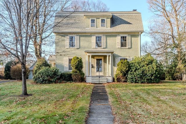 $689,900 | 40 Farview Way | Amherst Center