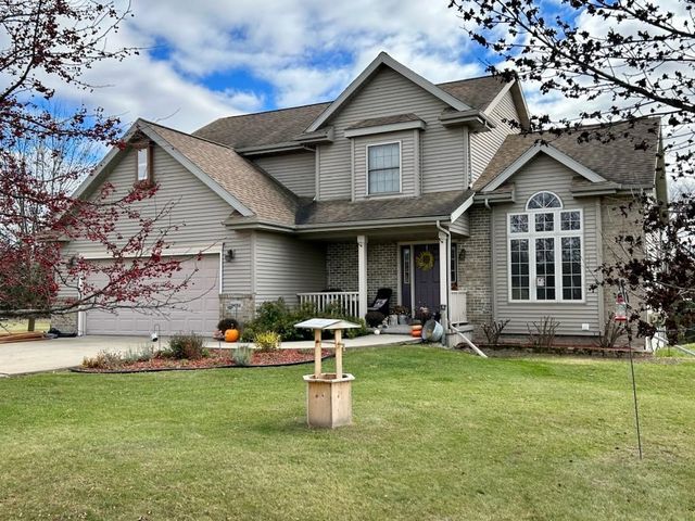 $649,900 | N4266 Cherokee Court | Green Lake Town