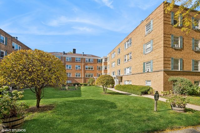 $195,000 | 530 Michigan Avenue, Unit 1W | Evanston