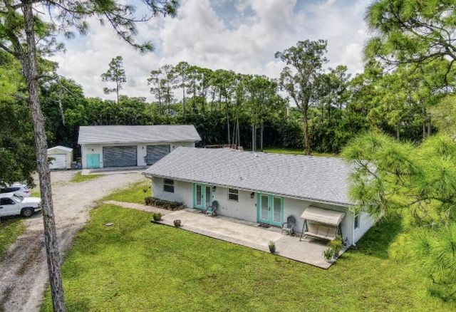 $645,000 | 5066 Coconut Boulevard | The Acreage