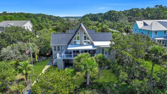 $2,599,999 | 8707 Palmetto Road