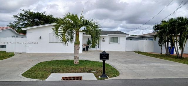 $4,200 | 6617 Dahlia Drive | Miramar Isles