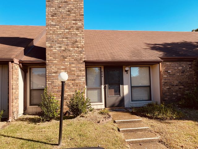 $299,000 | 604 Weatherbeaten Place, Unit 604 | Donelson-Hermitage-Old Hickory