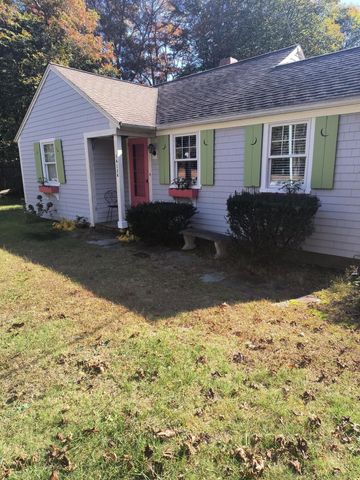 $2,000 | 1413 Falmouth Road, Unit COTTAGE A | Centerville