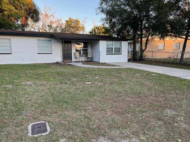 a front view of house with yard