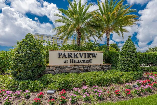 $759,995 | 4974 Greenway Drive | Hillcrest