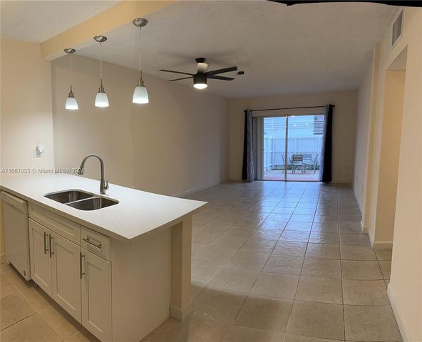 $2,300 | 10900 Southwest 104th Street, Unit 118 | Kendall