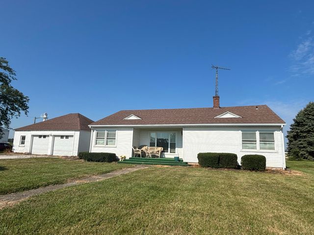 $229,900 | 8642 South 380th Street West | Marion Township - Jasper County