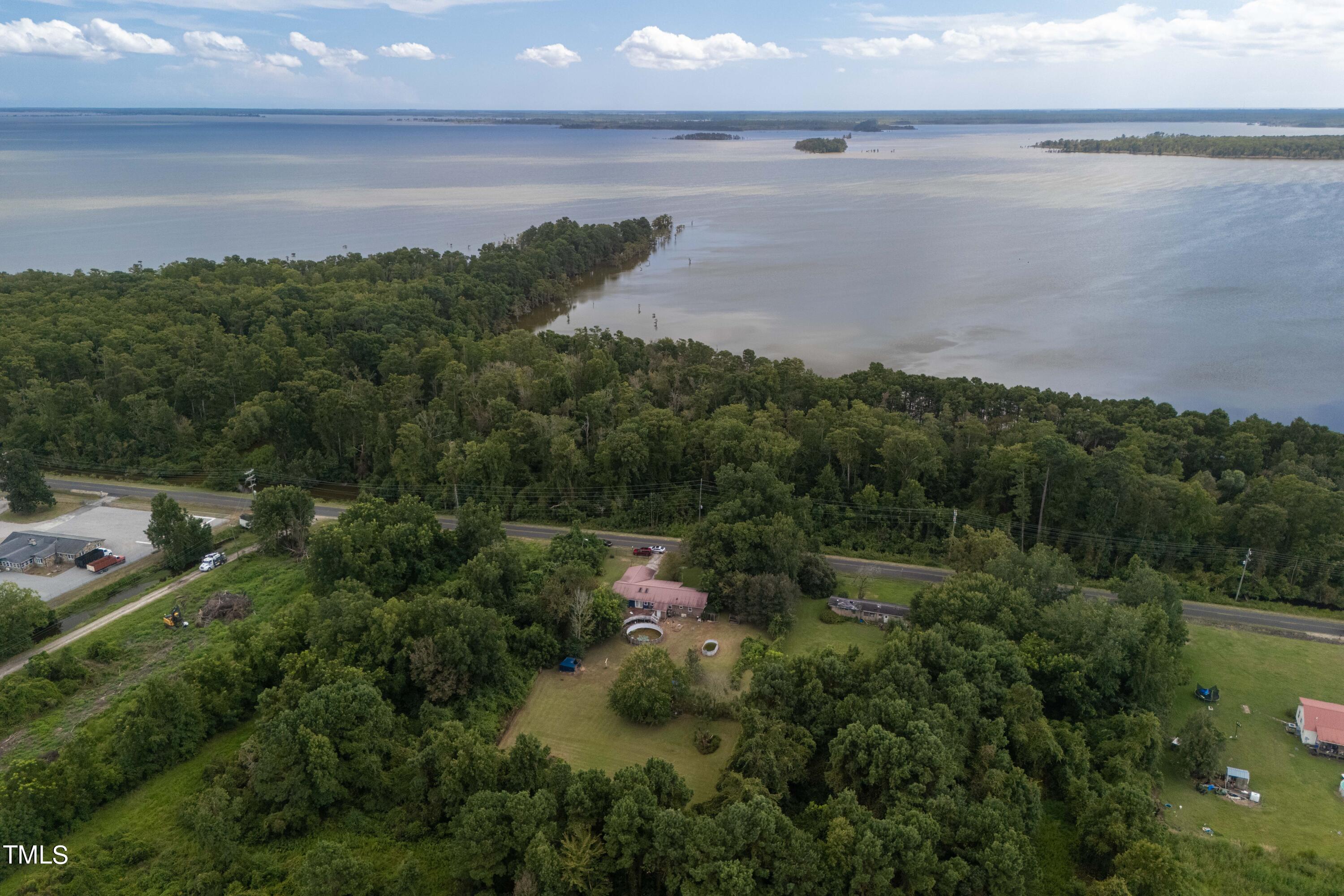 a view of a lake from a yard