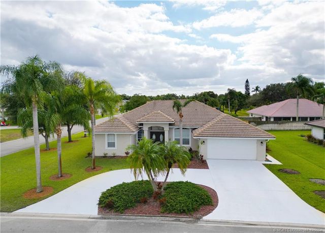 $649,500 | 2904 Southwest Sutton Place | Palm City