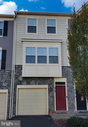 $449,900 | 414 Woodstream Circle, Unit 32133 | Woodstream