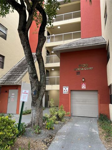 $2,200 | 8120 Geneva Court, Unit 548 | Doral