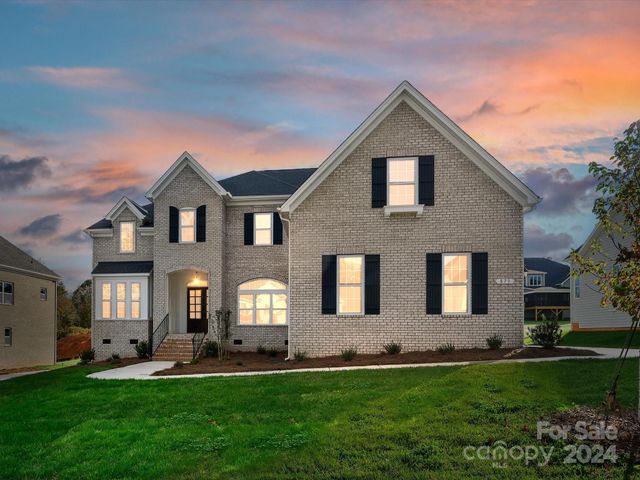 $1,175,000 | 873 Penny Royal Avenue | Fort Mill