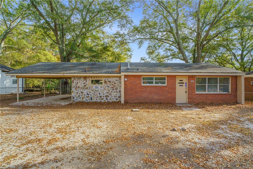 front view of house with a yard