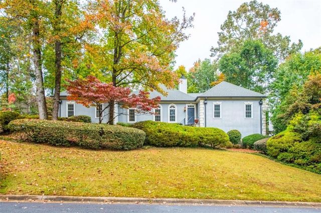 $749,500 | 4005 Chelsea Lane | East Cobb