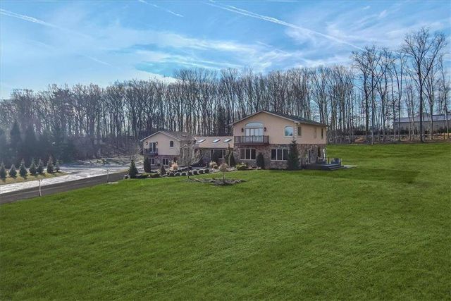 $1,350,000 | 374 Packer Drive | Packer Township - Carbon County