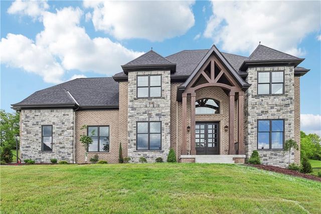 $1,489,500 | 208 Murrin Court | Allegheny-North