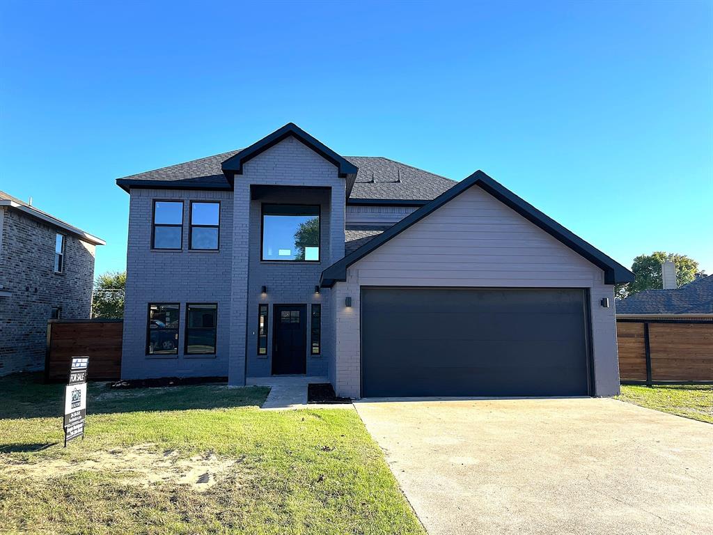 a house view with a outdoor space