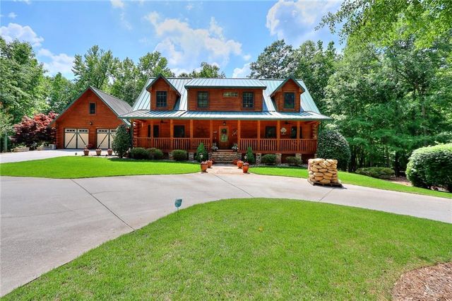 $950,000 | 393 Edwards Road