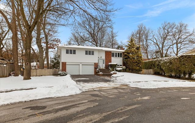 $1,099,888 | 10 Lenore Street | Syosset