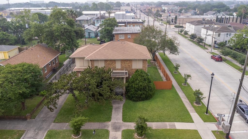 an aerial view of multiple houses