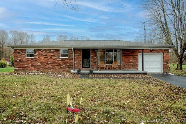 $280,000 | 270 East Oard Spring Road | Jennings Township - Scott County