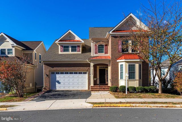 $1,099,900 | 7145 Degroff Court | Annandale