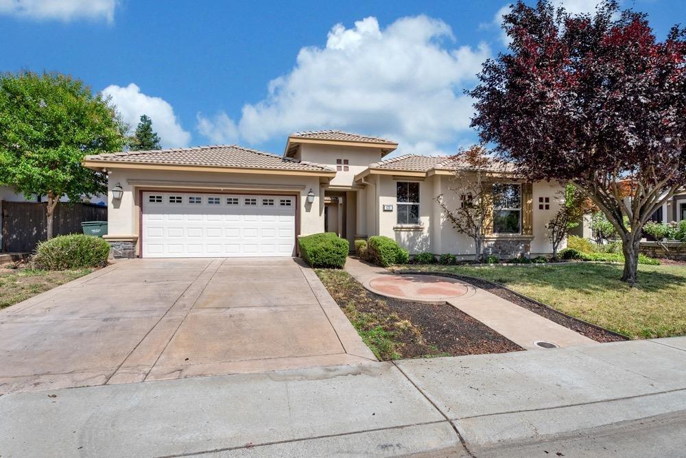 front view of house with a yard