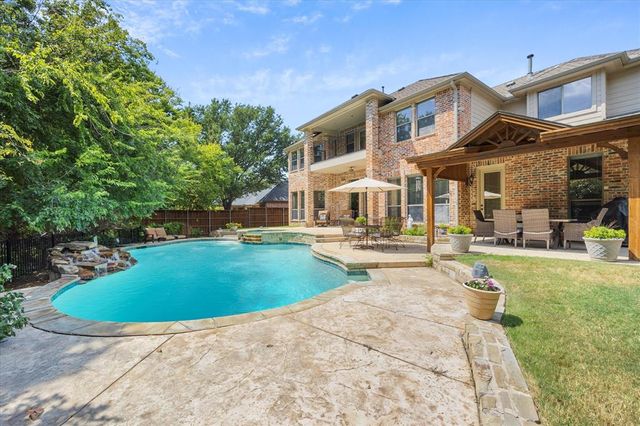 $814,900 | 2155 Lake Forest Drive | Rockwall