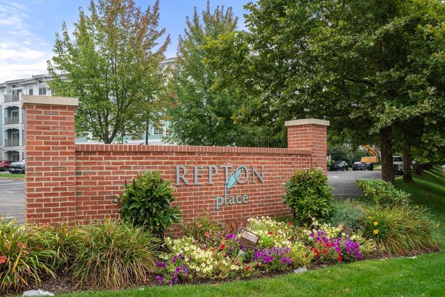 $2,650 | 5 Repton Place, Unit 5208 | Bemis