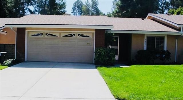 $2,750 | 26378 Oak Plain Drive | North Newhall